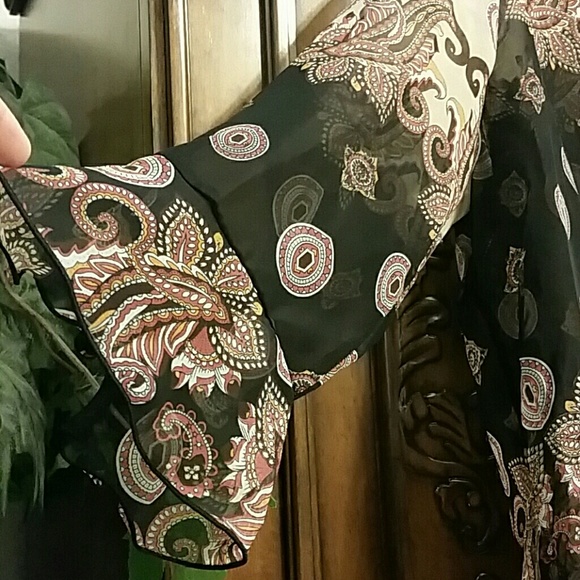 Sheer blouse - Picture 2 of 7